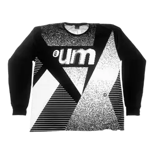 Camiseta Underground_Mainstream SEASON 22 _LS