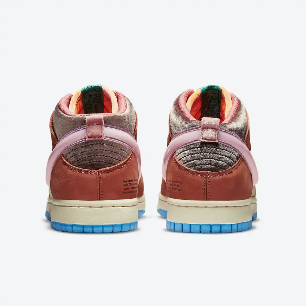 Social Status x Nike Dunk Mid Free Lunch Chocolate Milk foto 4