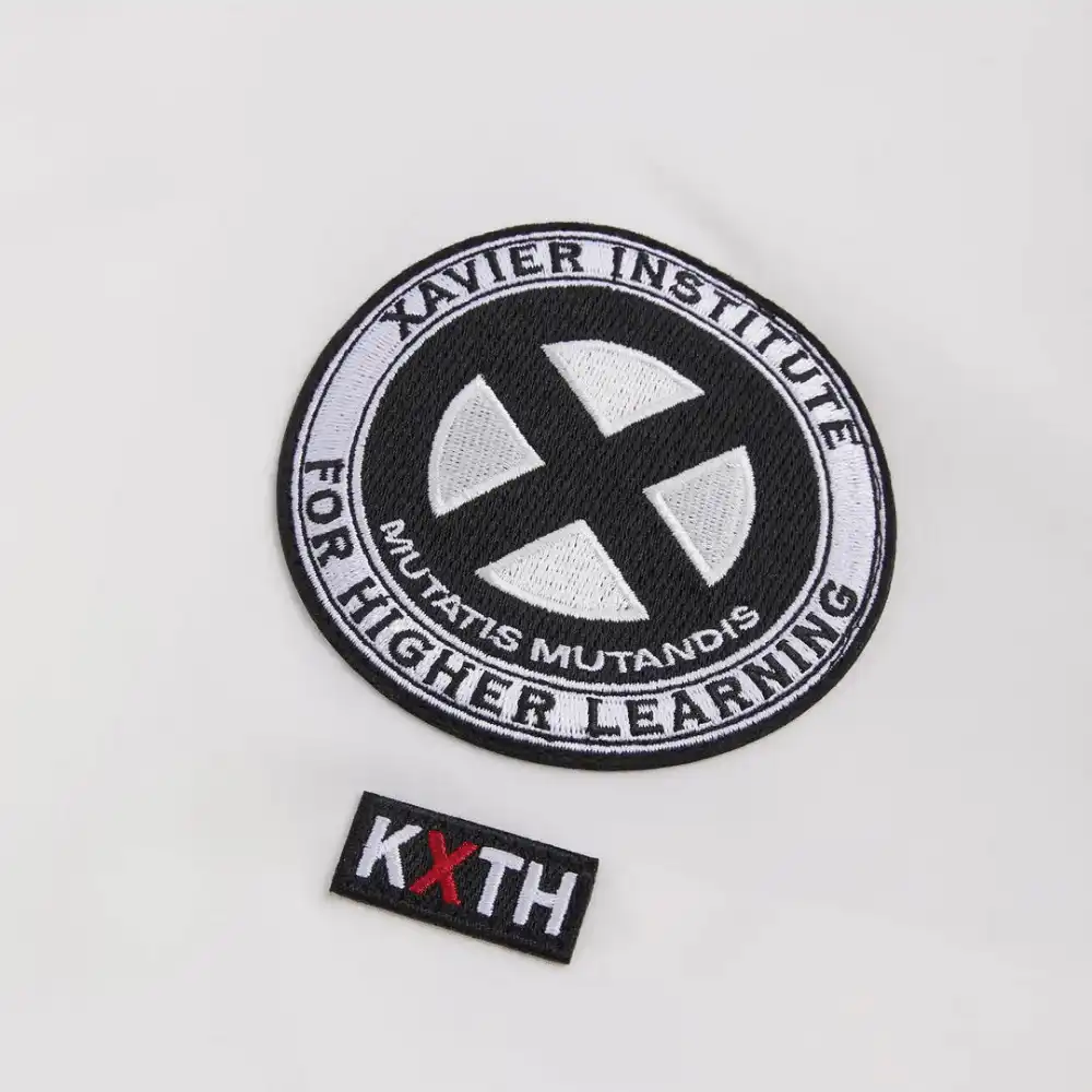 Kith x Marvel Jaqueta X-Men Storm Satin Bomber - Droper