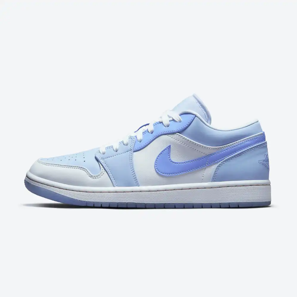 Air Jordan 1 Low SE Mighty Swooshers foto 1