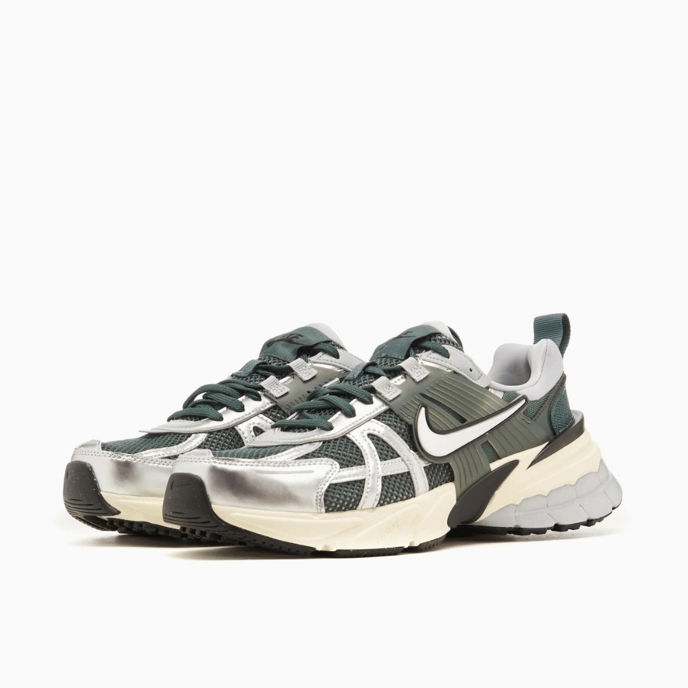 Nike V2K Run Vintage Green foto 1