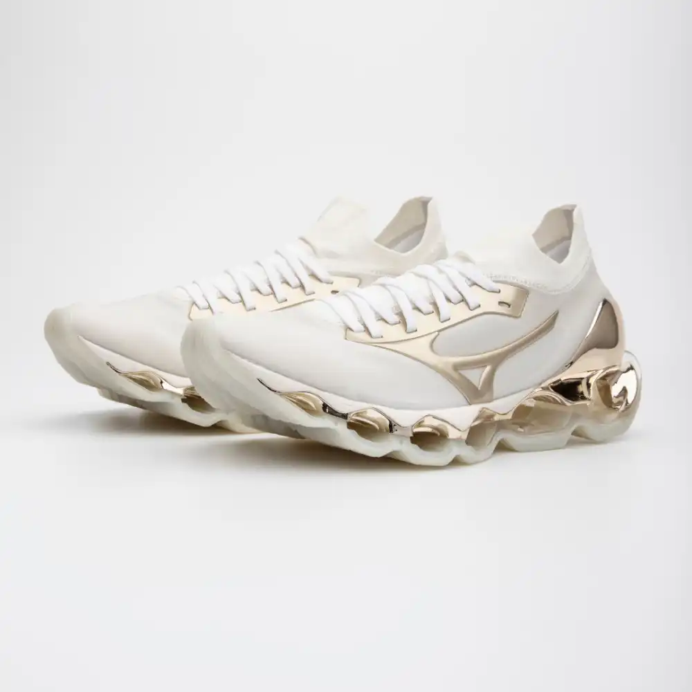 Mizuno wave deals alchemy 10 gold