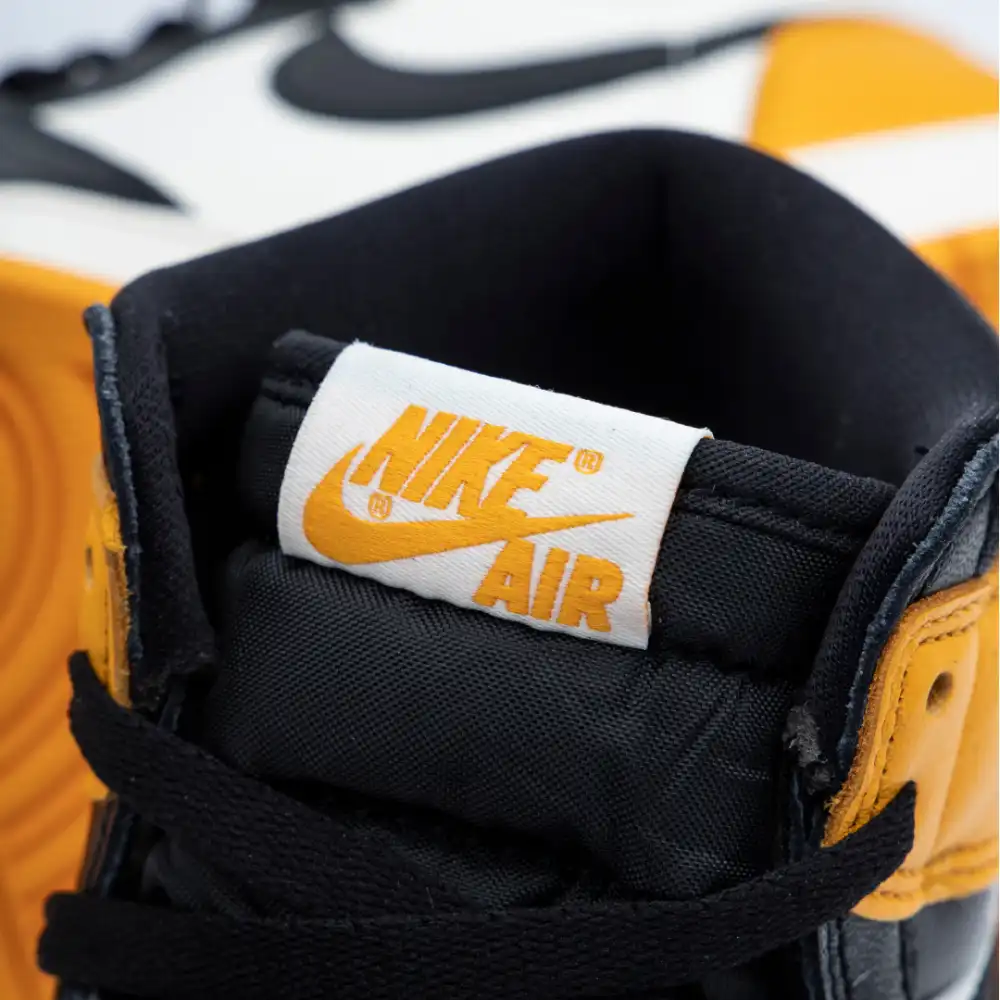 Air Jordan 1 High OG Taxi - Droper