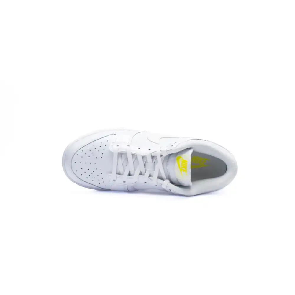 Imagem Nike Dunk Low Valentine's Day Yellow Heart