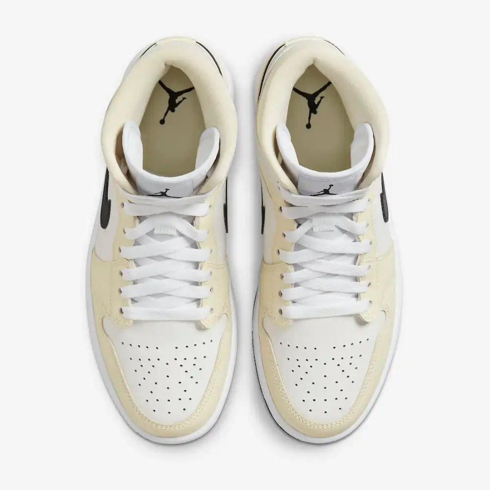 Air Jordan 1 Mid Coconut Milk foto 2