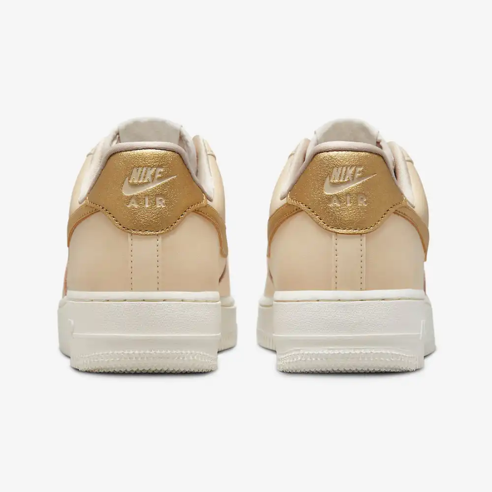 Nike Air Force 1 Low Gold Swoosh - Droper