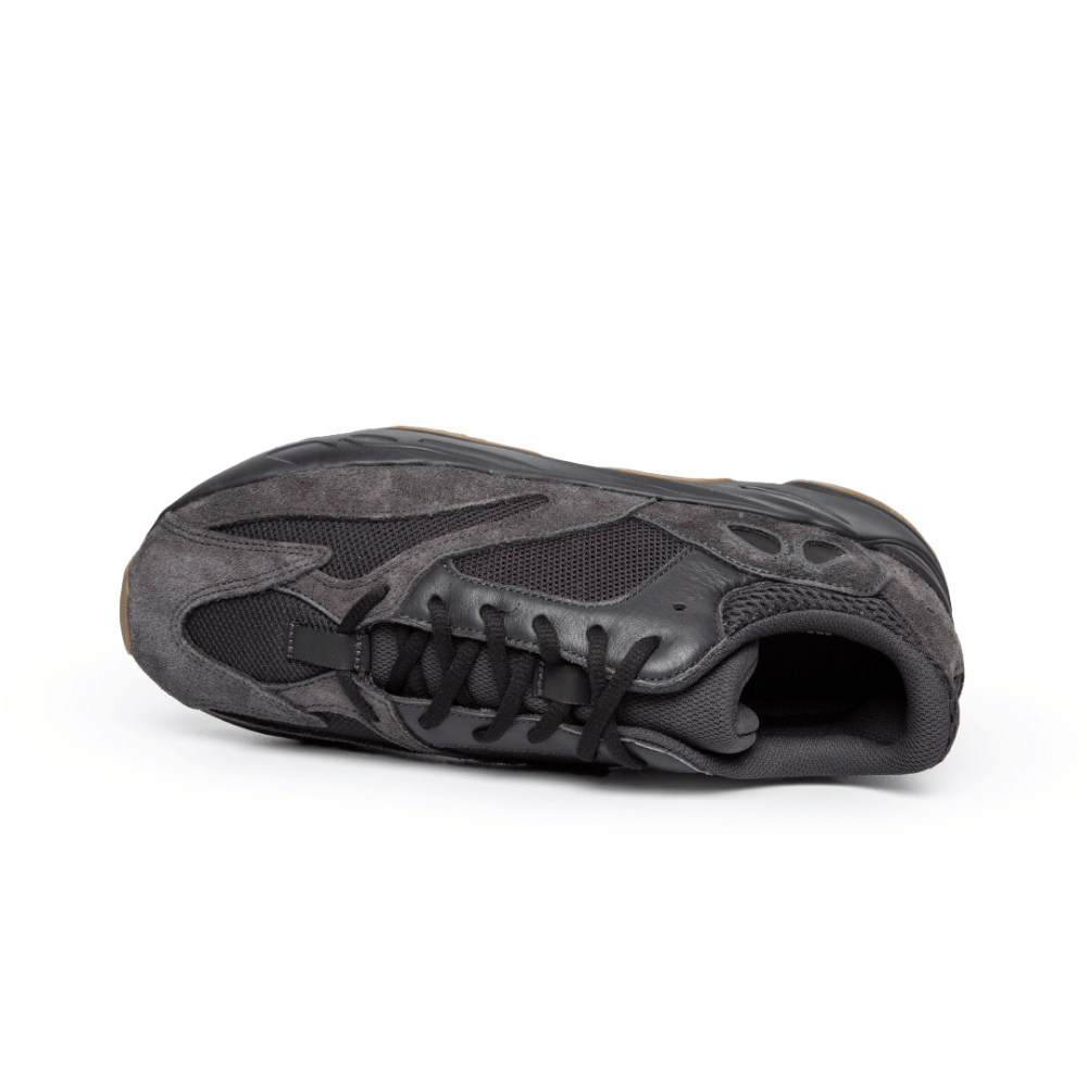 Yeezy 700 V1 Utility Black (2023) - Droper
