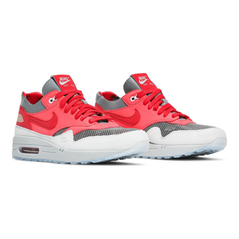 Nike store solar red