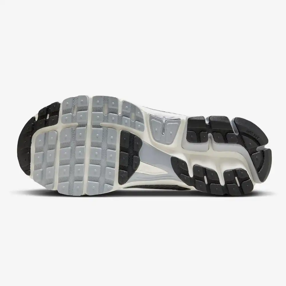 Nike Zoom Vomero 5 Wolf Grey foto 5