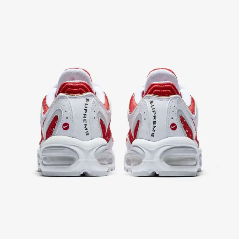 Supreme air best sale max tailwind 4