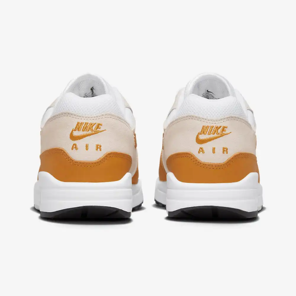 Nike air max 1 orange hot sale and white