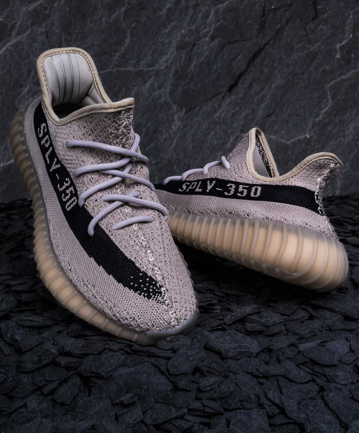 Tênis Adidas Yeezy 350 V2 Static Non-Reflective (2023)