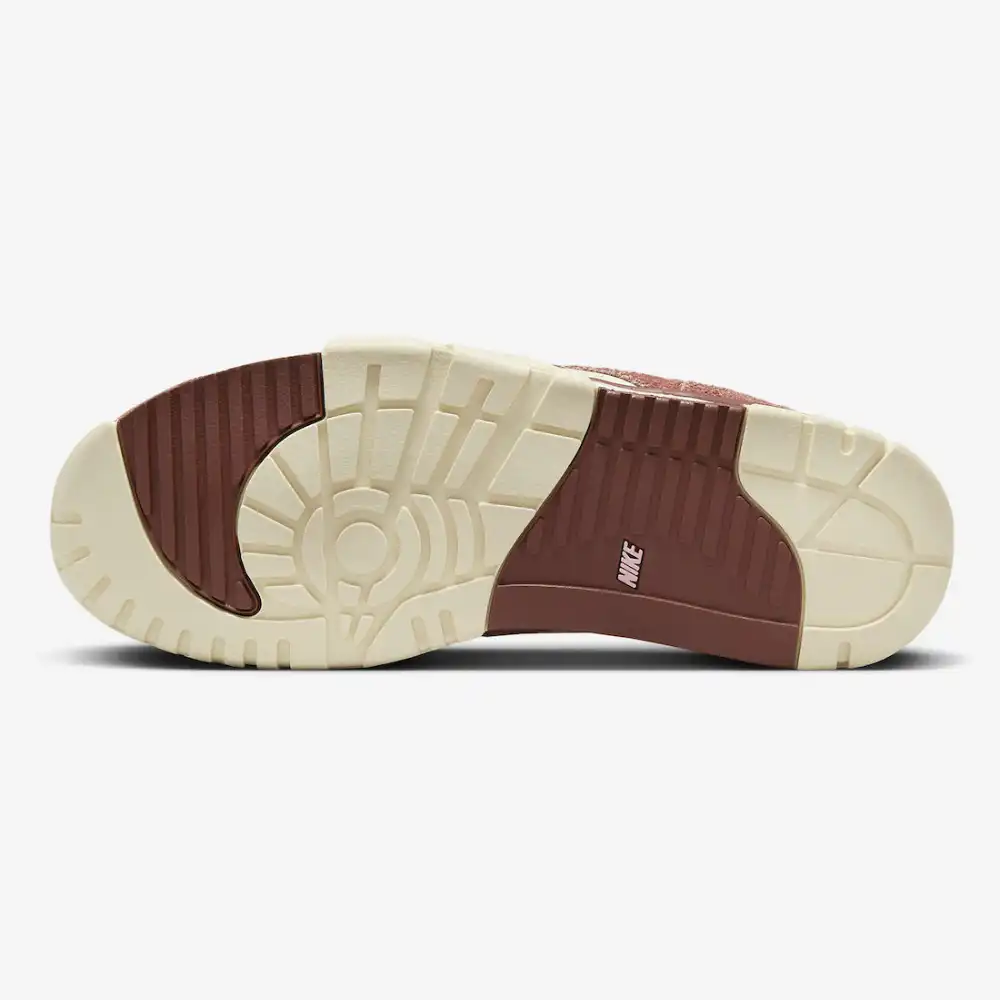 Nike Air Trainer 1 Valentine’s Day foto 5