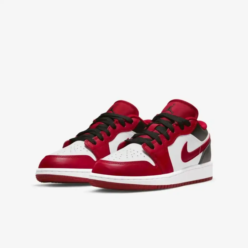 Jordan 1 black toe sales low gs