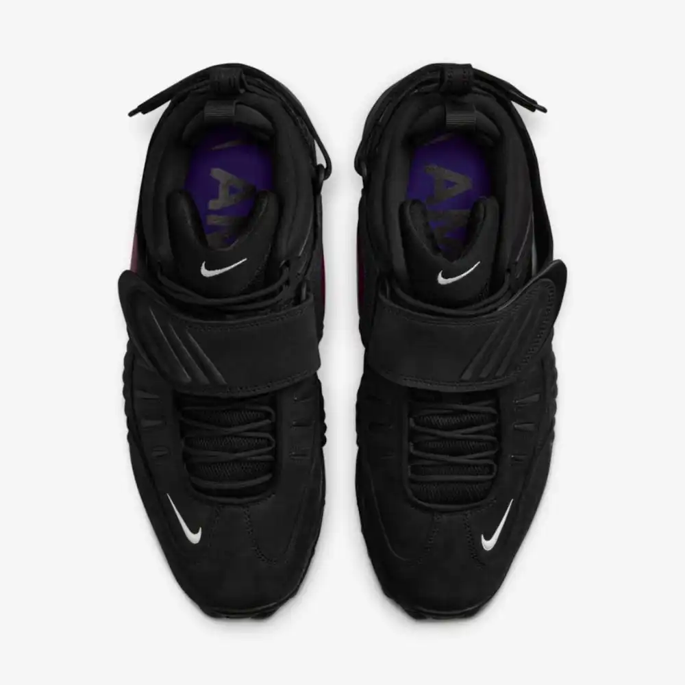 Nike hotsell purple black