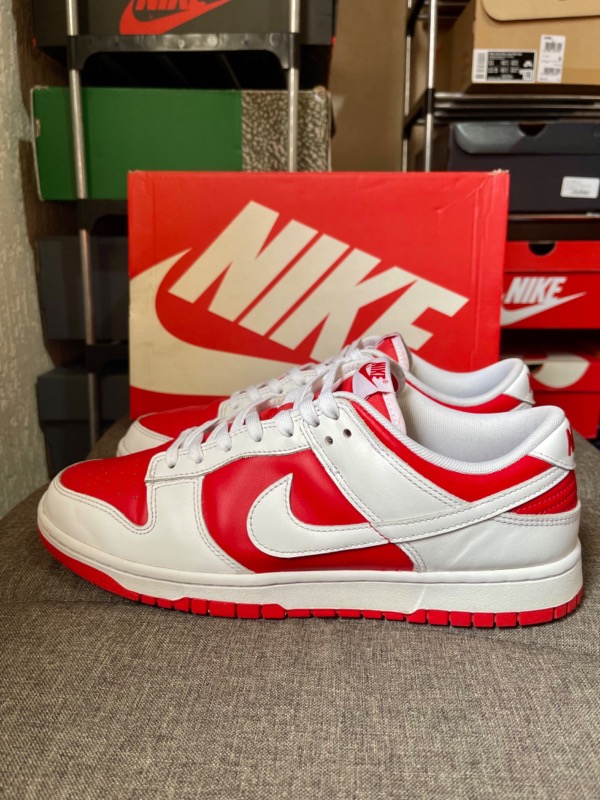 nike championship red dunks