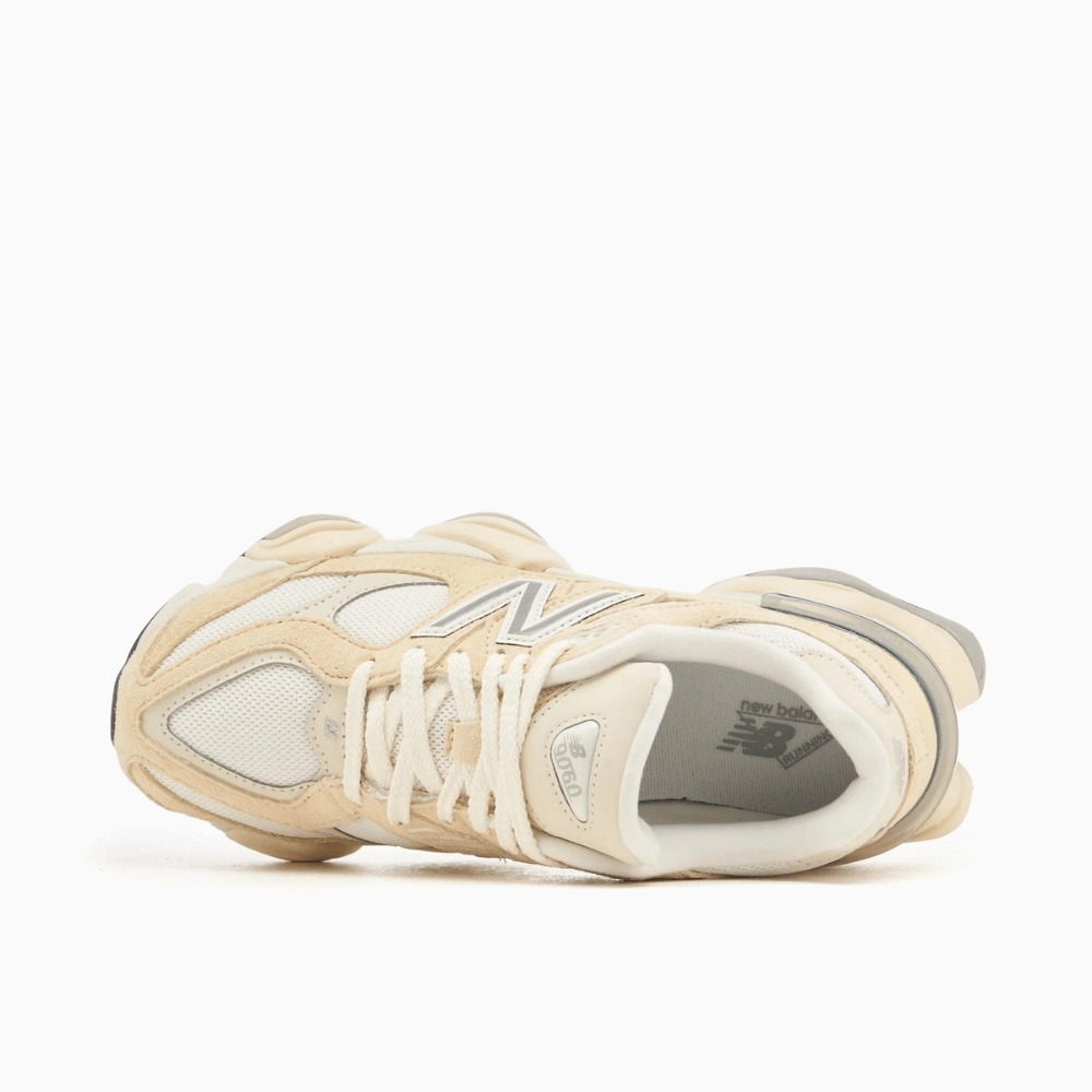New Balance 9060 Calcium Sea Salt foto 1