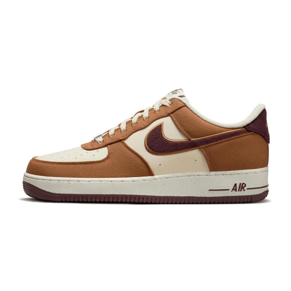 Nike Air Force 1 Low British Tan Burgundy Brush foto 1