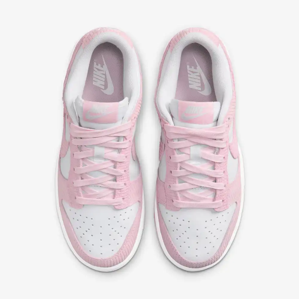 Nike Dunk Low Pink Corduroy foto 2