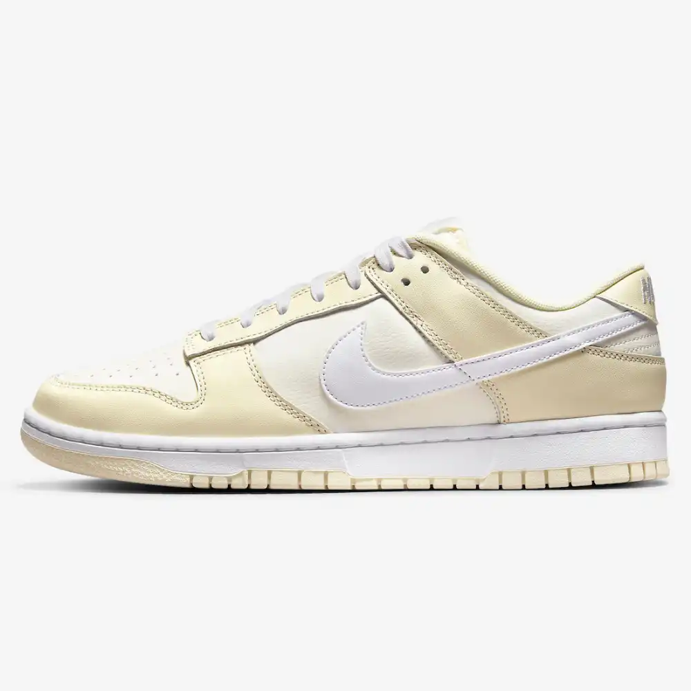 nike dunk coconut low