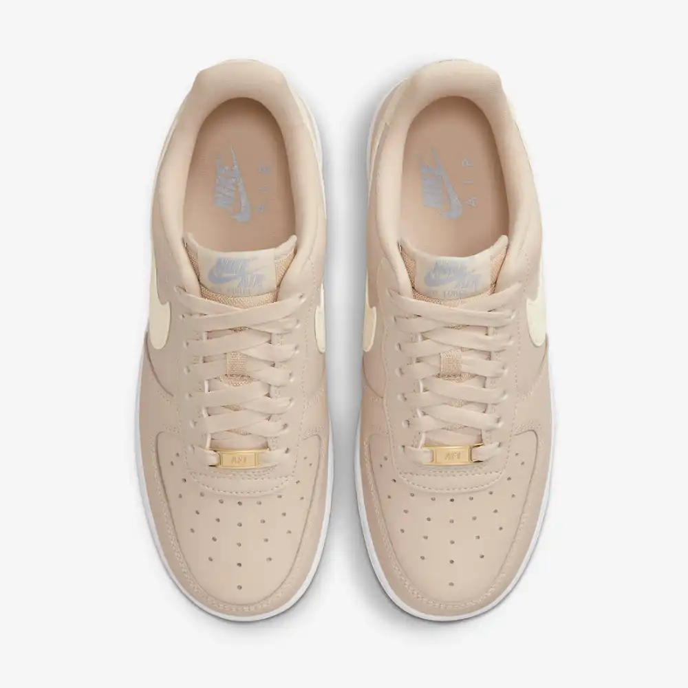 Nike Air Force 1 Low Coconut Milk foto 2