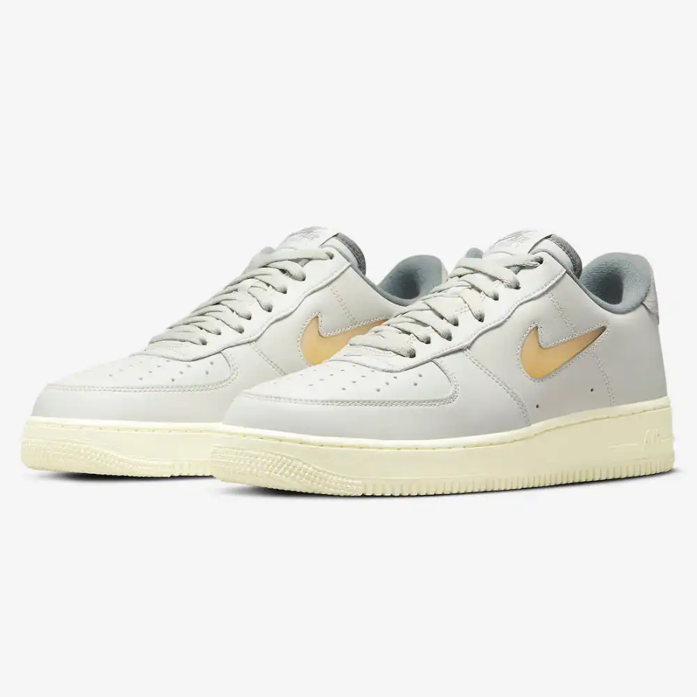 nike air force 1 coconut