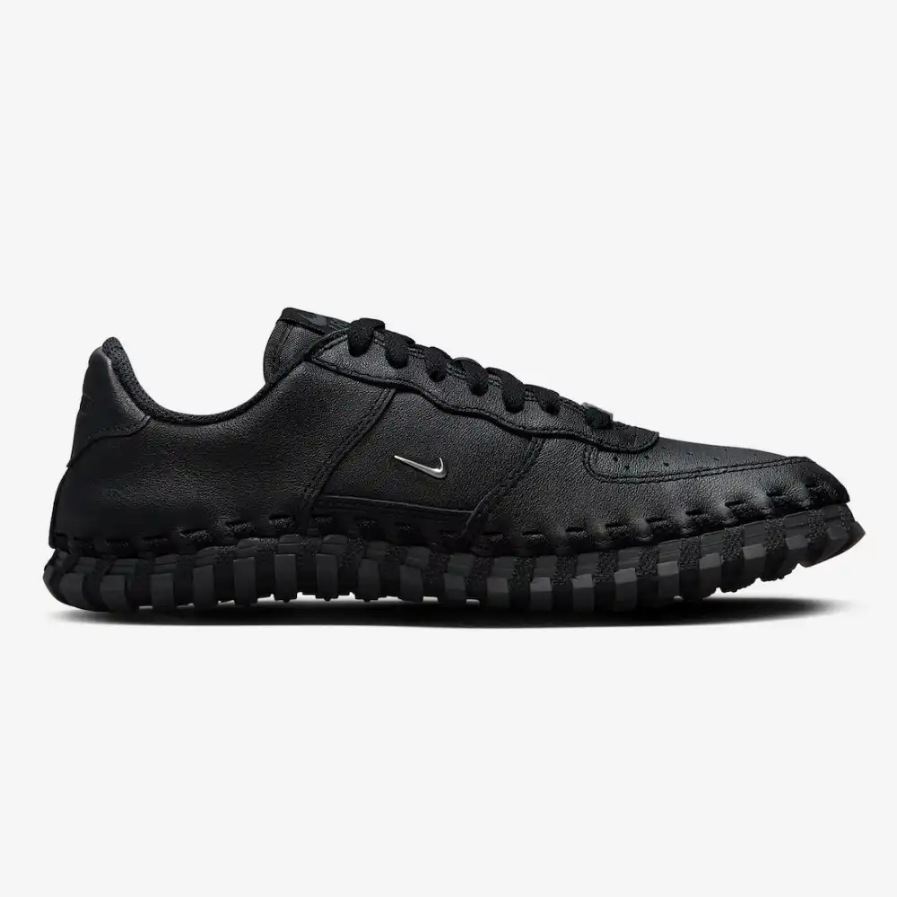 Jacquemus x Nike J Force 1 Black foto 3