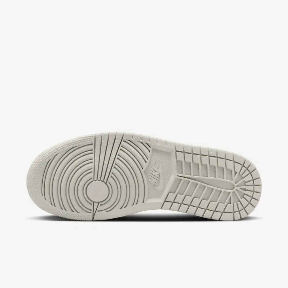 Air Jordan 1 Low OG Feminino Black Cement foto 5