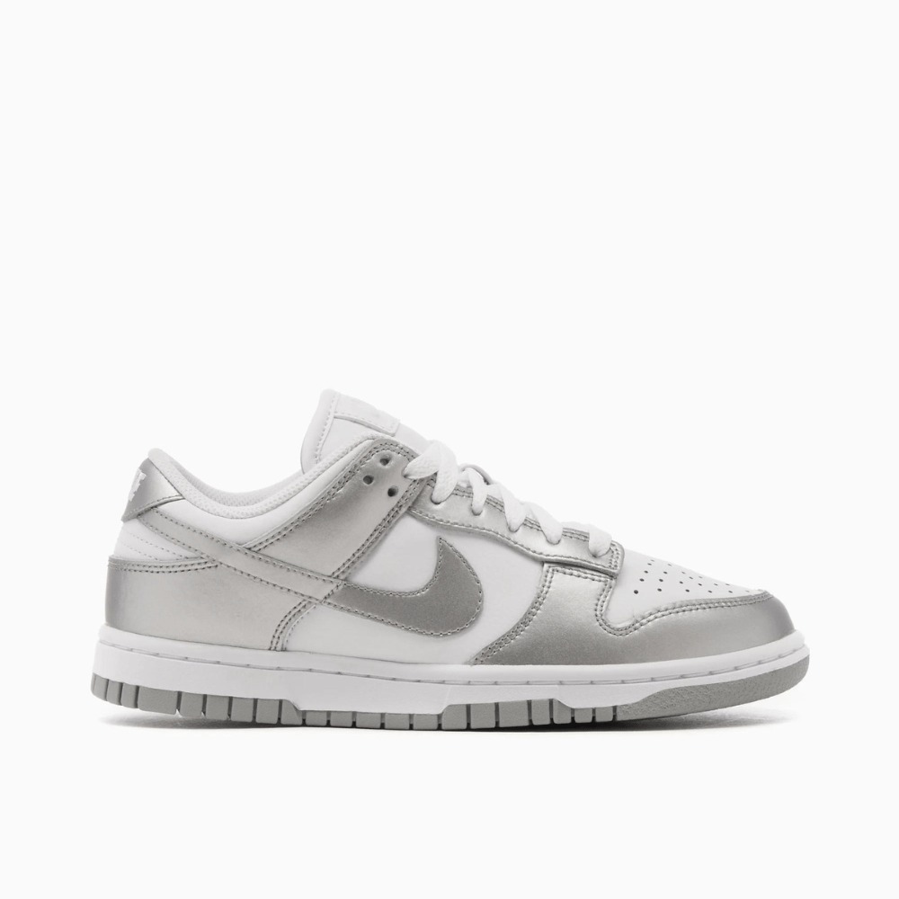 Nike Dunk Low Metallic Silver foto 5