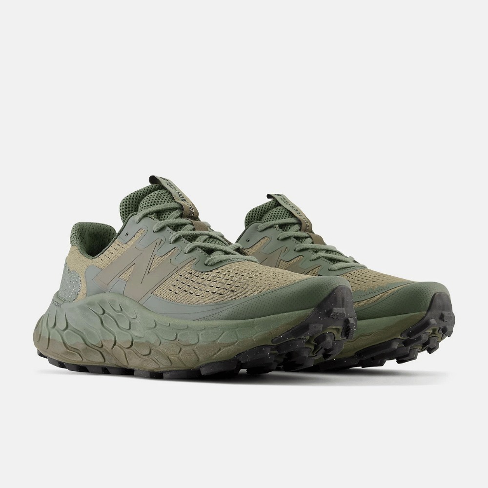 New Balance Fresh Foam More Trail V3 Covert Green Deep Olive foto 1