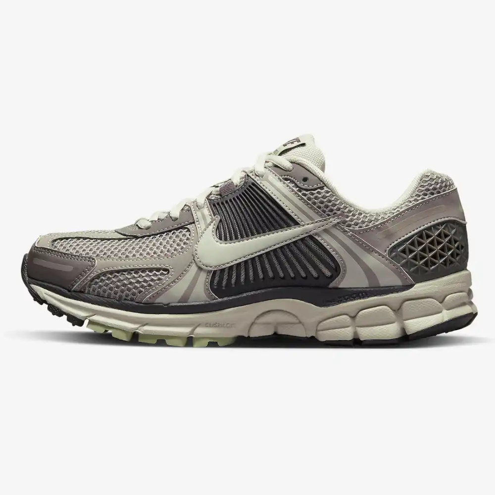 Nike zoom vomero store 5 sp sneaker