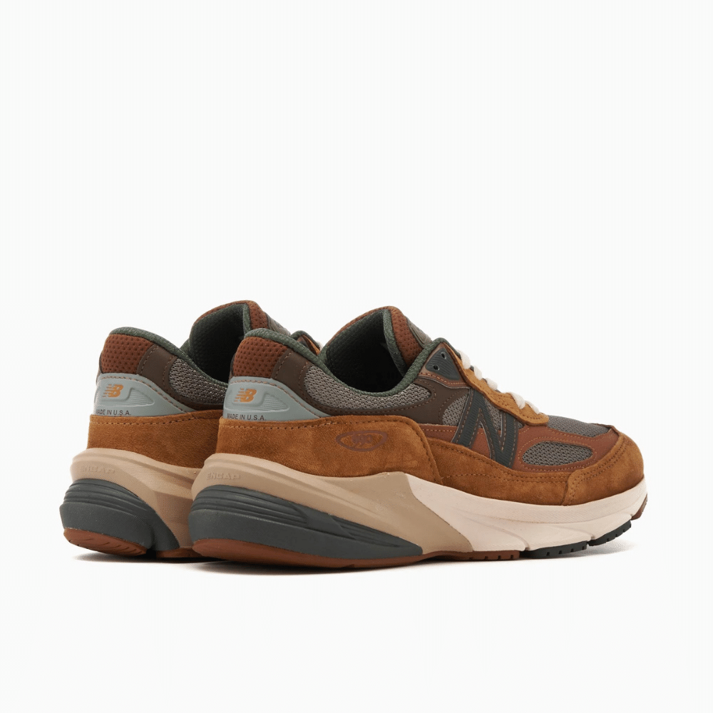Carhartt WIP x New Balance 990v6 Sculpture Center foto 4
