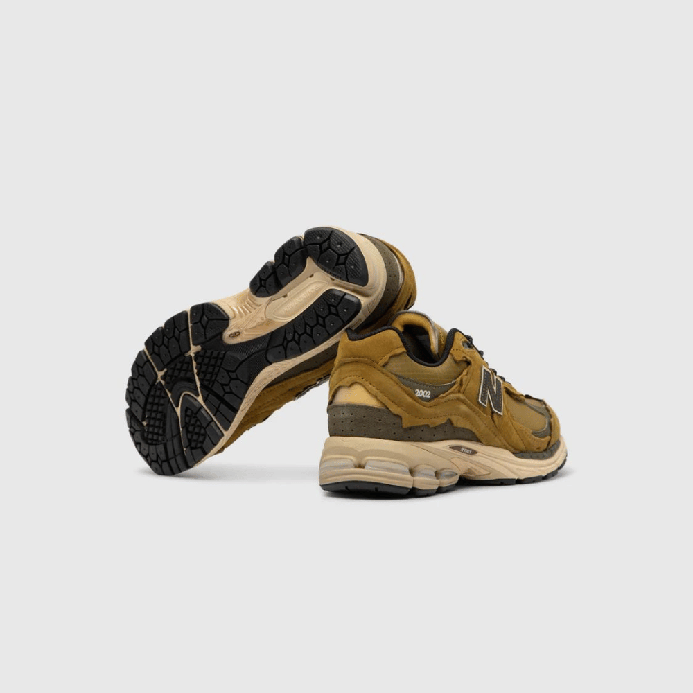 Imagem New Balance 2002R High Desert Dark Moss
