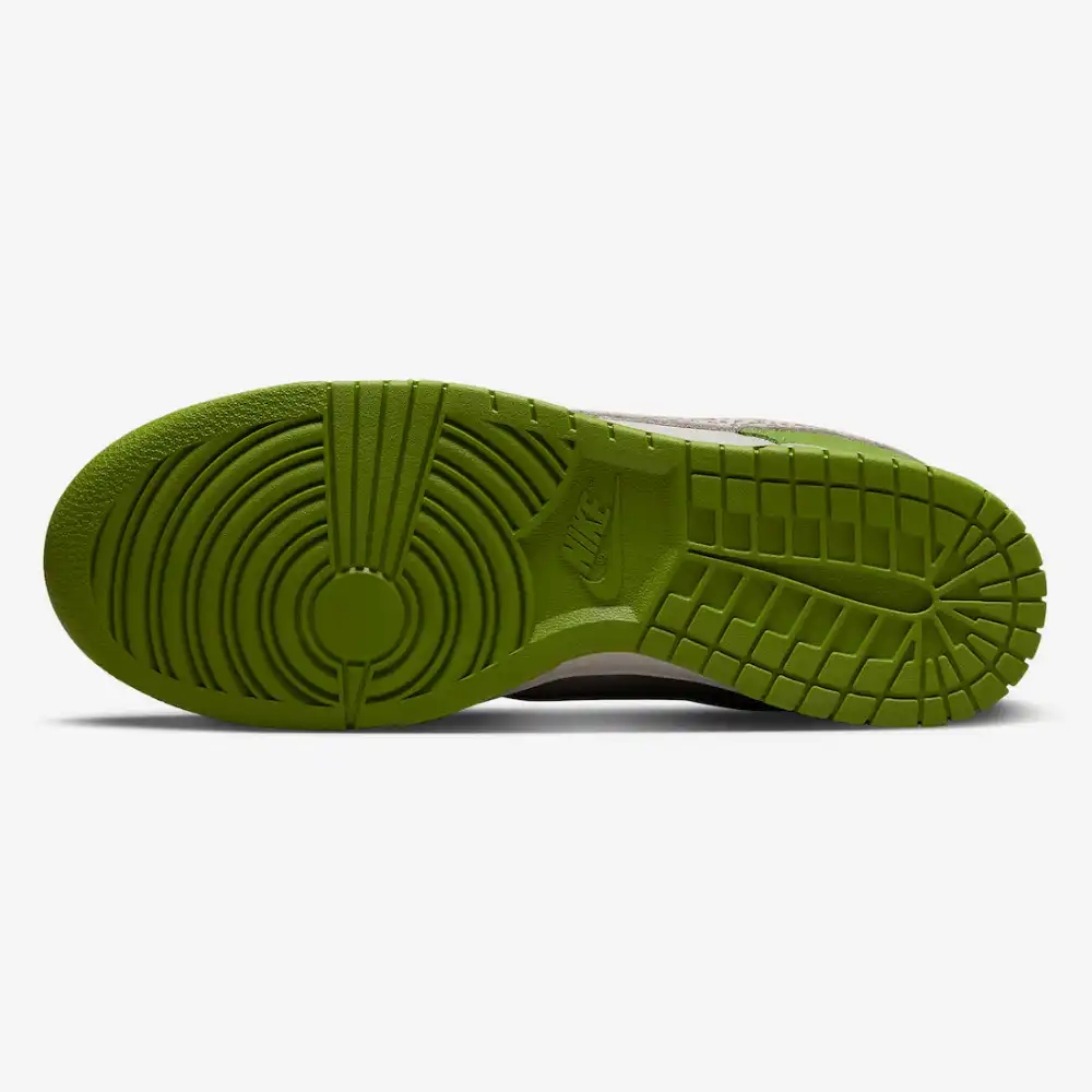 Nike Dunk Low Safari Swoosh Chlorophyll foto 5