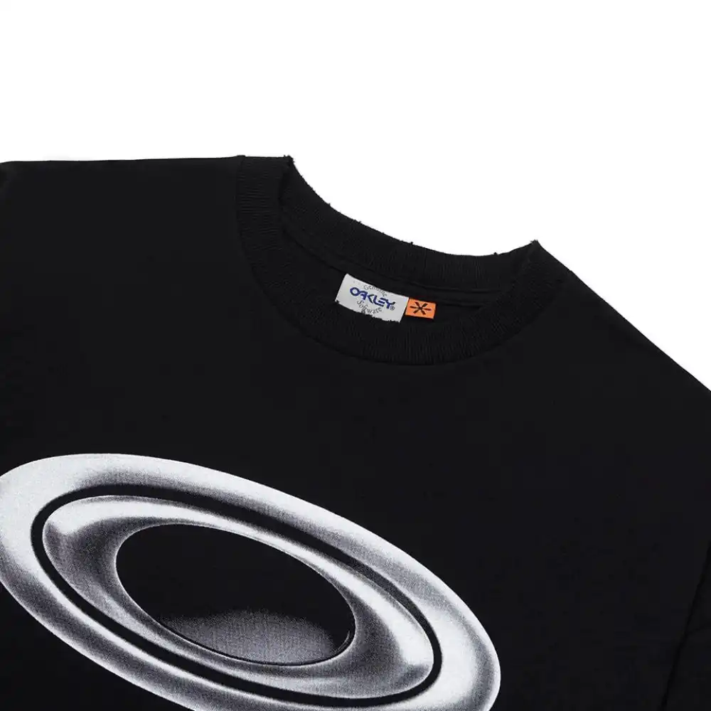 Camiseta PIET x Oakley Software Flame - Hipnoise Streetwear