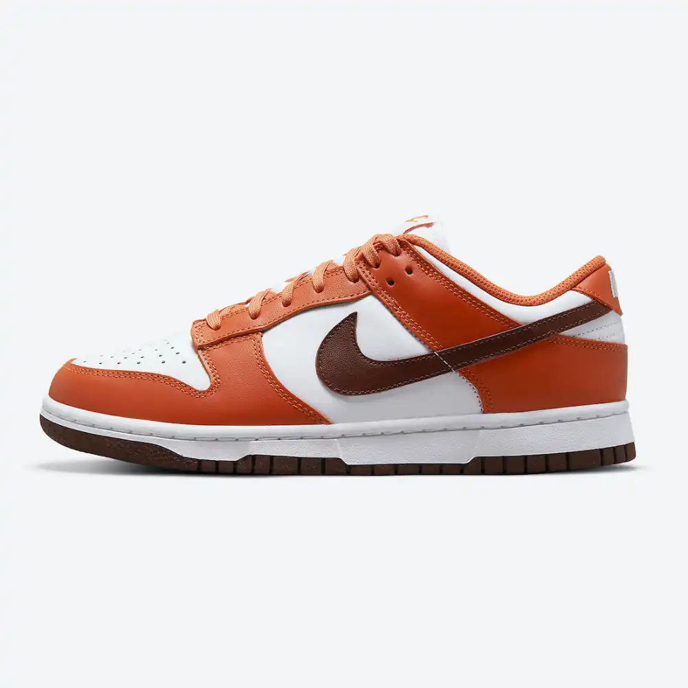Nike Dunk Low Bronze Eclipse foto 1
