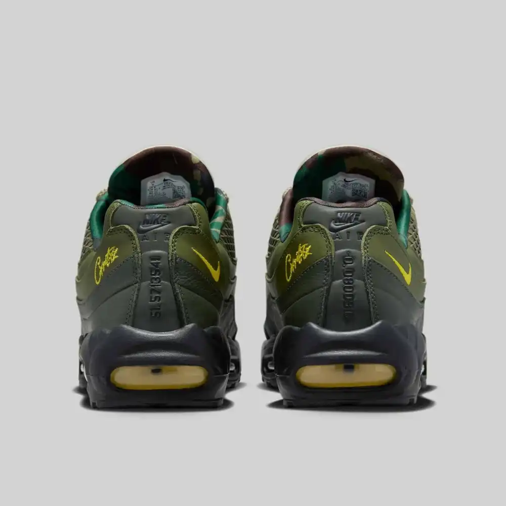 Corteiz x Nike Air Max 95 SP Gutta Green foto 4