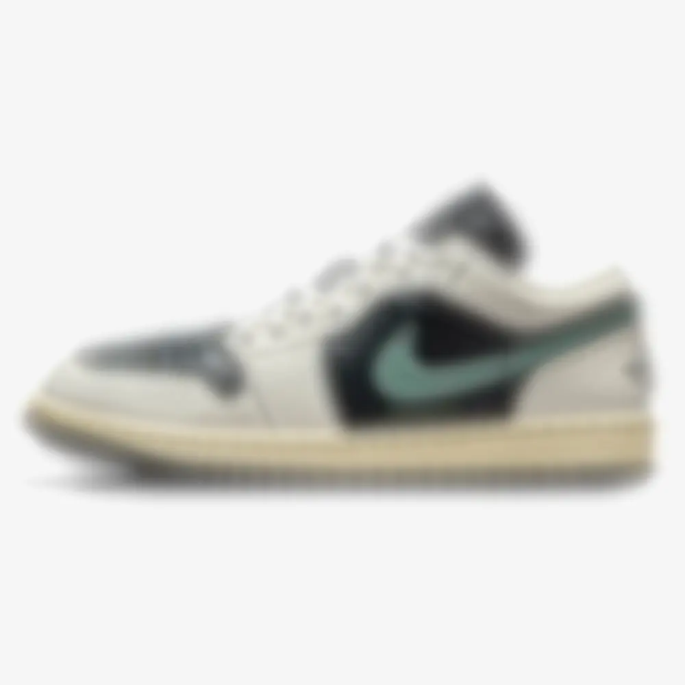 Air Jordan 1 Low Jade Smoke