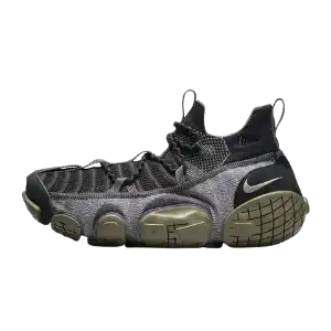 Nike ISPA Link Black and Medium Olive