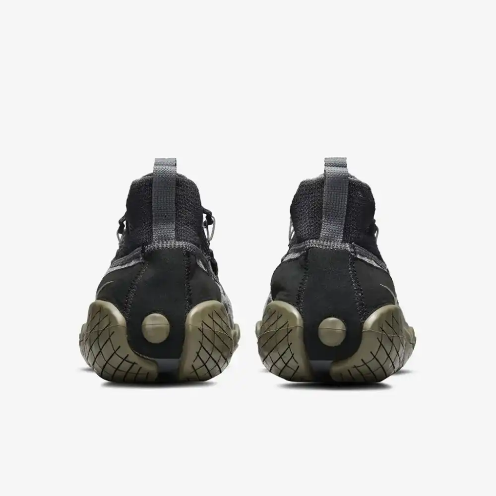 Nike ISPA Link Black and Medium Olive - Droper