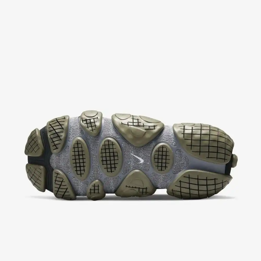 Nike ISPA Link Black and Medium Olive - Droper