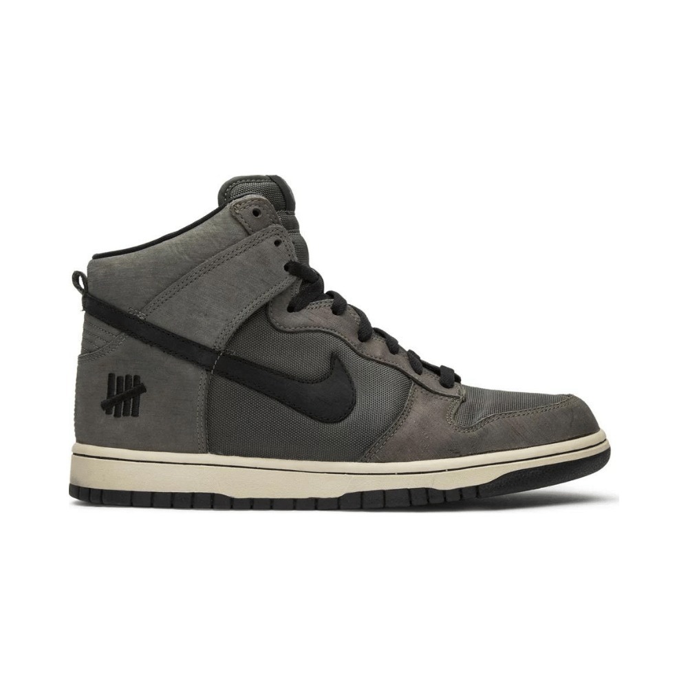 Imagem Undefeated x Nike Dunk High PRM SP Ballistic