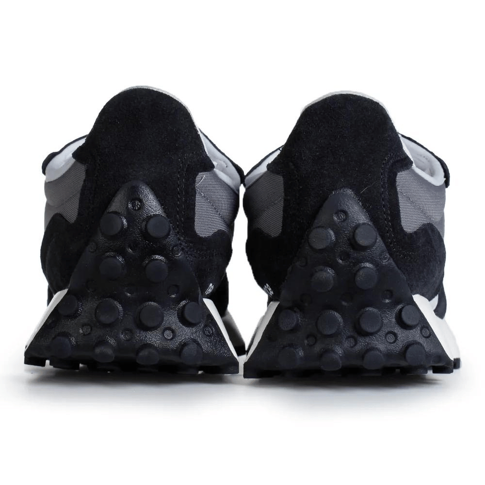 New Balance 327 Black Grey foto 2