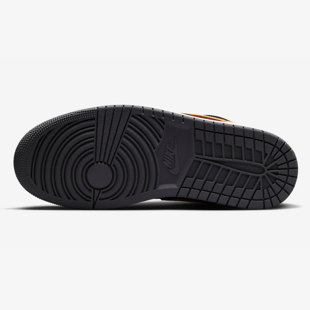 Air Jordan 1 Low SE Black Vivid Orange foto 5