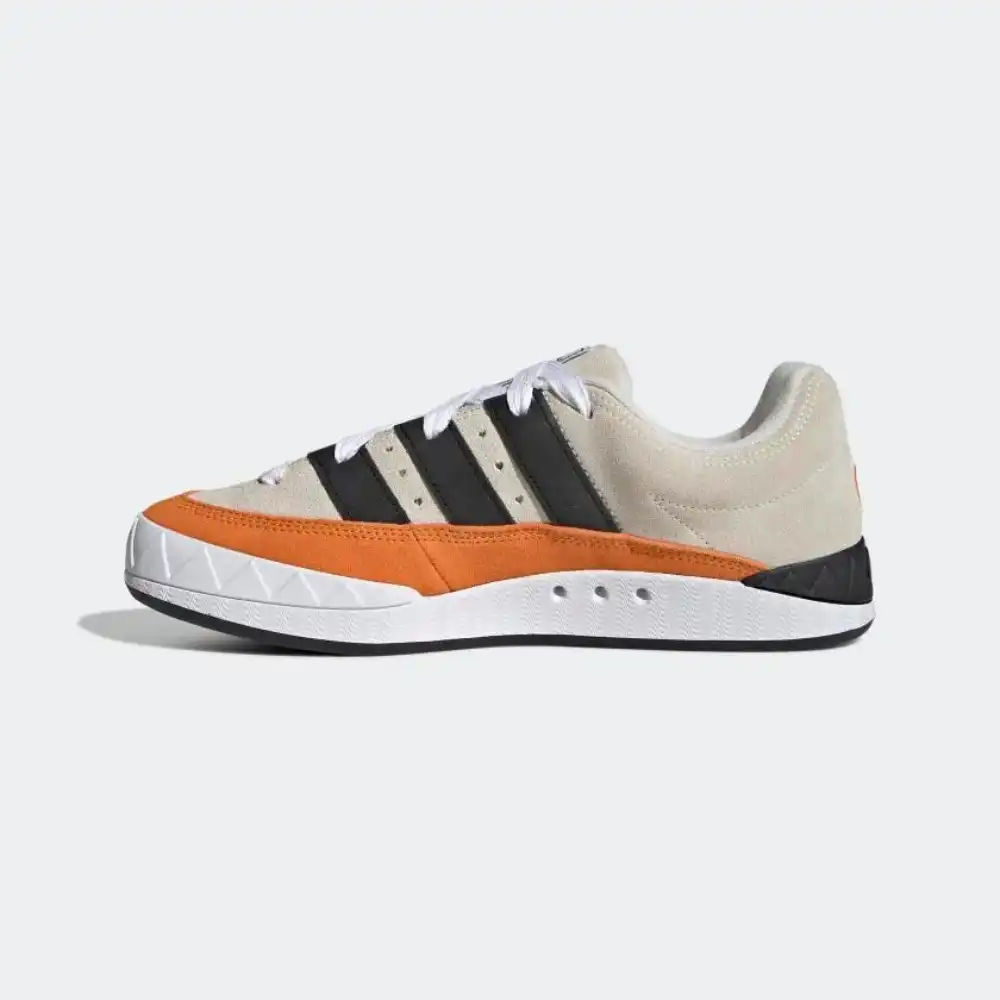 Human Made x adidas Adimatic Off White foto 3