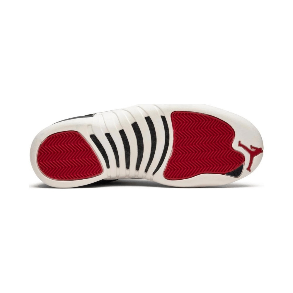 Air Jordan 12 International Flight foto 4