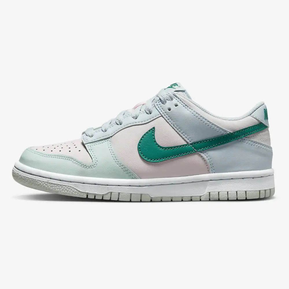 nike dunk low gs grey