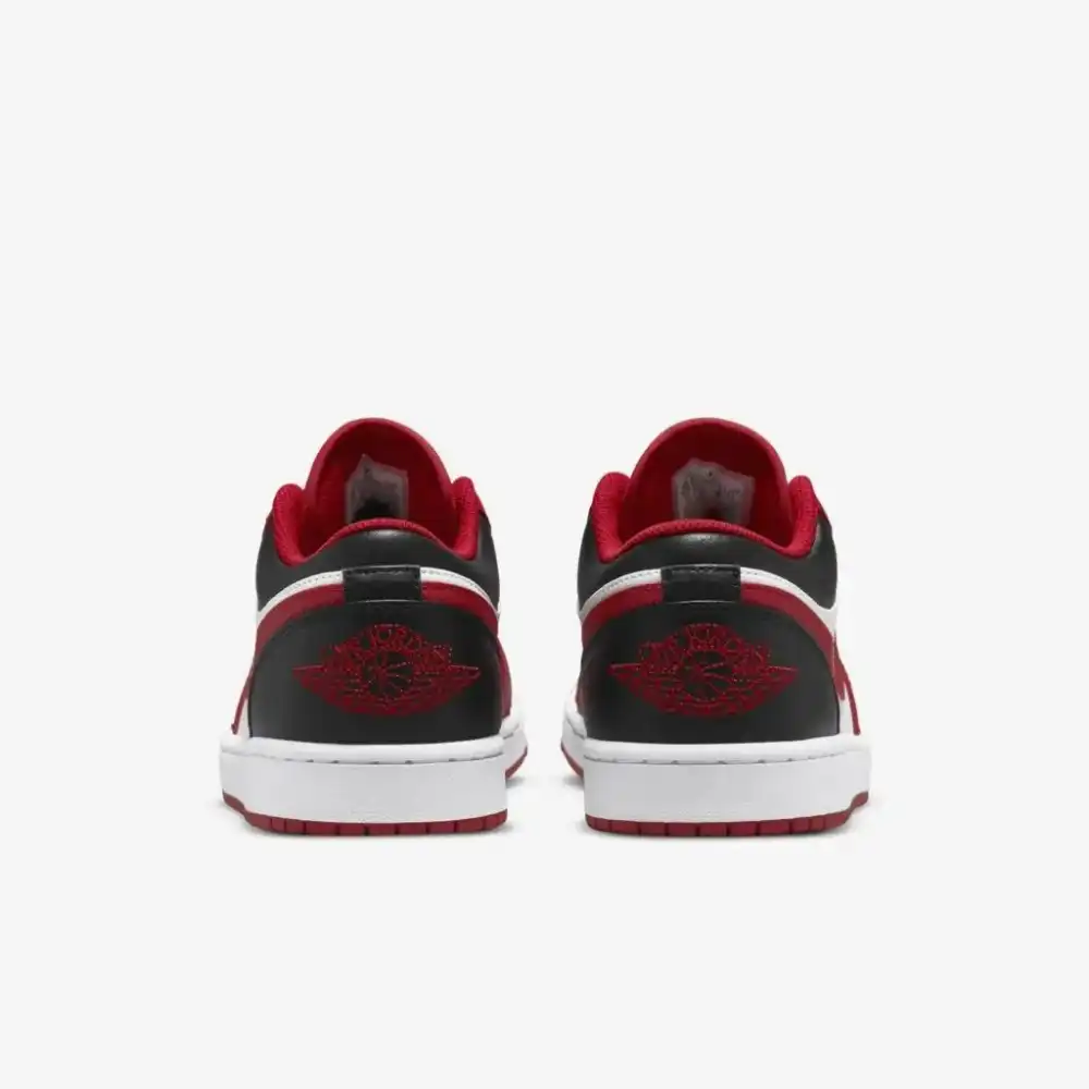 nike jordan low gym red