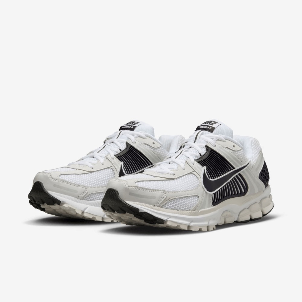 Nike Zoom Vomero 5 Panda foto 2