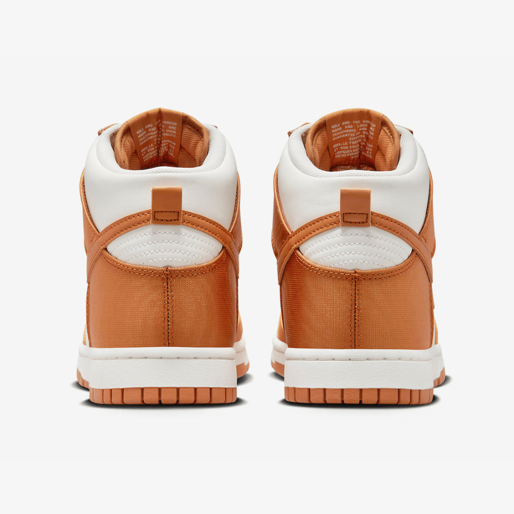 Nike Dunk High SE Monarch foto 4